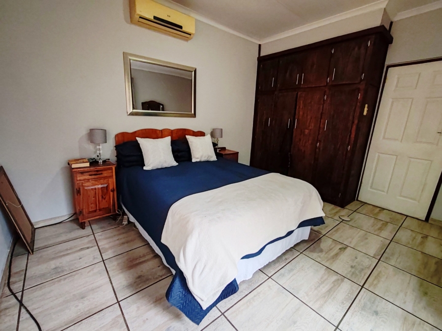 3 Bedroom Property for Sale in Mooivallei Park North West